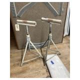 3 Pcs - Material Rolling Stands