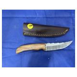 Fixed Blade Knife in Leather Sheath