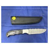 Damascus Steel Fixed Blade Knife in Sheath