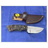Damascus Steel Fixed Blade Knife in Sheath