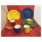 8 Pcs - Metal Enameled Coffee Mugs & Plates