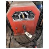 Lincoln AC 225 Amp Welder w/Leads