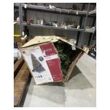 7.5 Ft Prelit Christmas Tree in box
