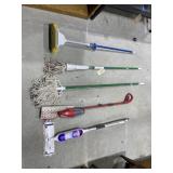 5 Pcs - Assorted Floor Mops