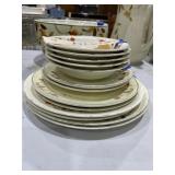 13 Pcs - Hall's Superior Bowls - Saucers - Plates