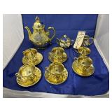 13 Pcs - Teapot - Saucer & Tea Cup Set