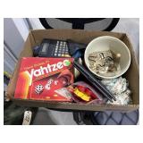 Halls Superior Mixing Bowl - Plate Stand