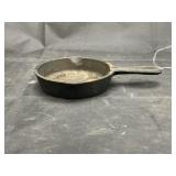 Sterling Bolt Mini Cast Iron Skillet