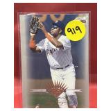 1997 LEAF HOF TONY GWYNN CARD