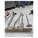 Shop Broom - Sharpshooter Shovel - Shovel