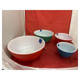 4 Pcs - Nesting Pyrex Mixing Bowls