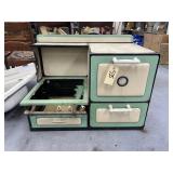 Vintage Porcelain Range - missing burners