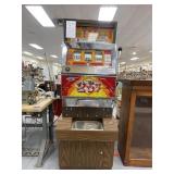 25-Cent Casino Machine - Has Keys & Lights Up