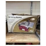 Tile Cutting Machine