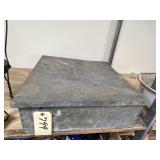 Metal Box w/Lid 18"x19"