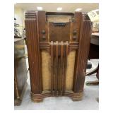 Vintage Philco Stereo in Cabinet