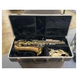 Bundy Selmer Saxophone in Case