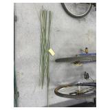 Pile Plastic Garden Stakes