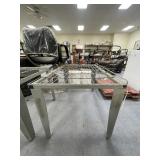 Metal/Wire Stand 24"L x 36"W x 22"H
