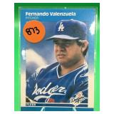 1987 FLEER FERNANDO VALENZUELA CARD
