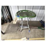 Folding Tractor Seat & Pitchfork