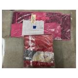 Set of Full Sz Satin Sheets & Fabric Storage Box
