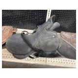 English Riding Saddle w/Stirrups 16"