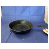 Cast Iron Skillet 8"