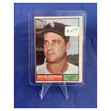 1961 Topps Ted Kluszewski Baseball Card