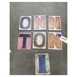 7 Pcs - Metal Letter Signs
