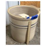 Marshall Pottery Co 6 Gal Crock