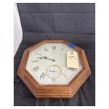Seiko Quartz Wall Clock - Battery Op - 15"Dia