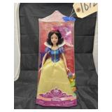 Disney Exclusive Snow White Doll in box