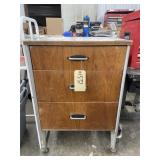 3-Drawer Dentist