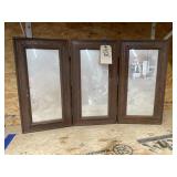 Folding 3-Paned Mirror 32"x20"