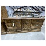 6-Drawer 1 Door Dresser 71'L x 19'W x 30'H