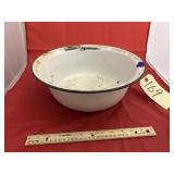 Enameled Wash Basin