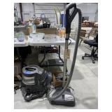 Rainbow Vacuum w/Accs
