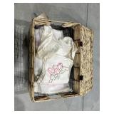 Wire/Wicker Basket w/Muslin Tea Towels