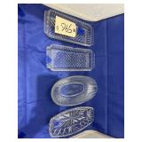 2 Party Snack Trays & 2 Cracker Trays