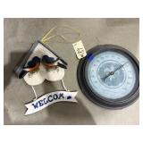 Wood Welcome Sign & Thermometer 16'