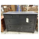 4-Drawer Dresser 40'L x 19'W x 27'H