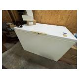 Kenmore Chest Freezer 48"L x 28"W x 35"H