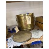 Metal & Plastic Dï¿½cor - Metal Bucket 14' x 12'