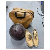 Ladie's Bowling Shoes - Galaxy 300 Bowling Ball
