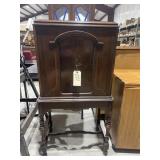 Wood Cabinet 24'L x 15'W x 48'H