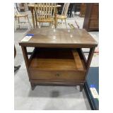 Shelf w/Drawer & Glass Top 24'L x 16'W x 24'H