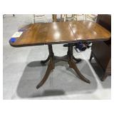 Drop Leaf Table 30'L x 20'W x 20'H