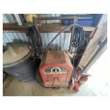 Lincoln AC 225 Lincwelder w/Stand