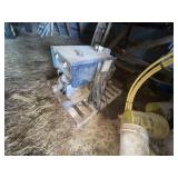 Lincoln 225 Welder w/Leads - working cond unk